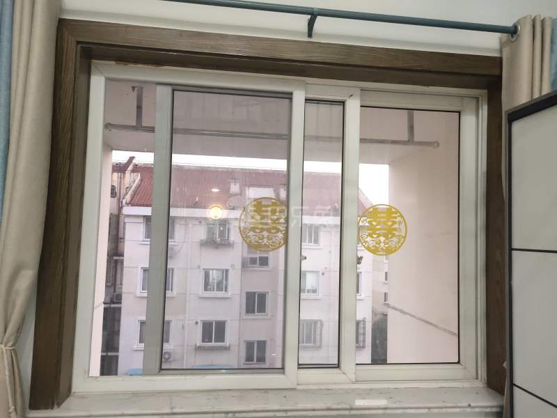 伟业金锦苑二村11193319卧室窗户图6