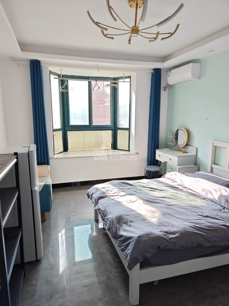 半岛豪门花园1119206卧室图2