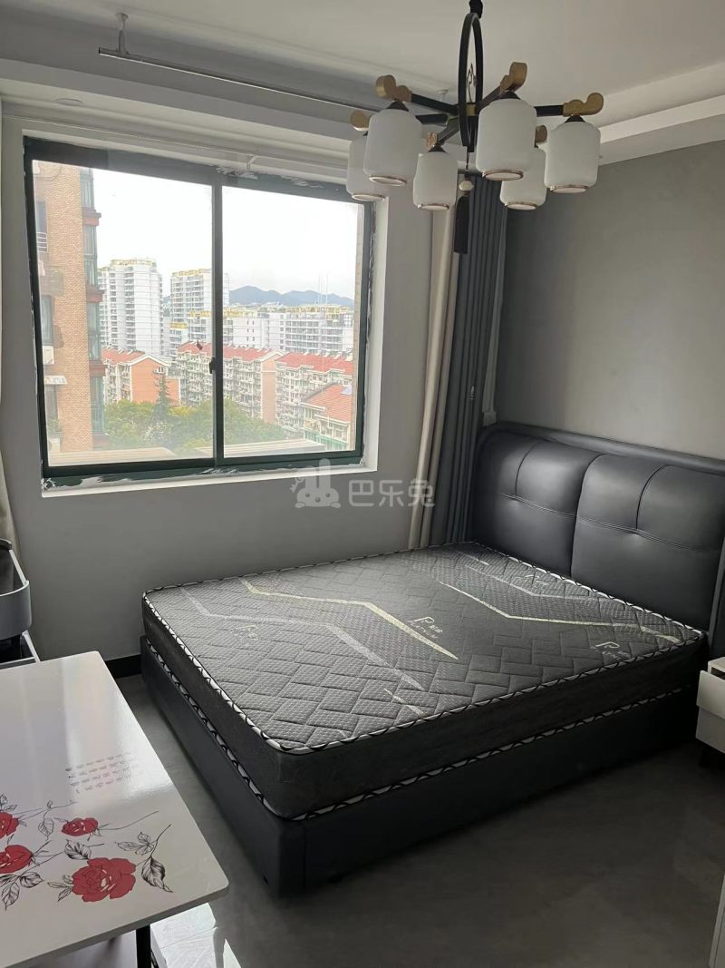 复兴南苑11252646卧室图3