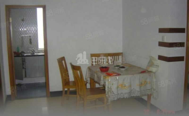 爱达花园紫藤园11254021卧室图8