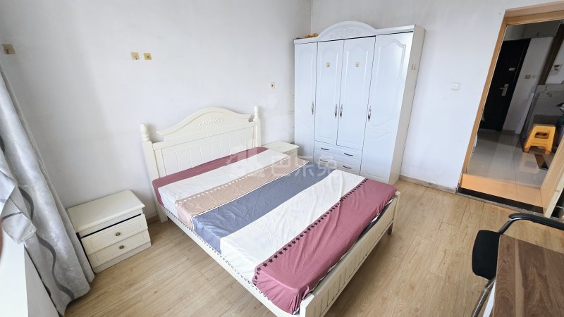 上大阳光乾泽园1126399卧室图2