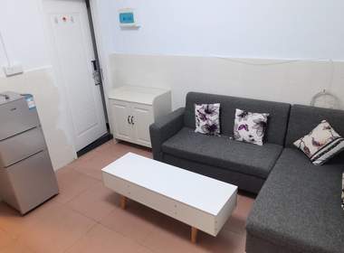 黄边村（白云区） 1室1厅1卫