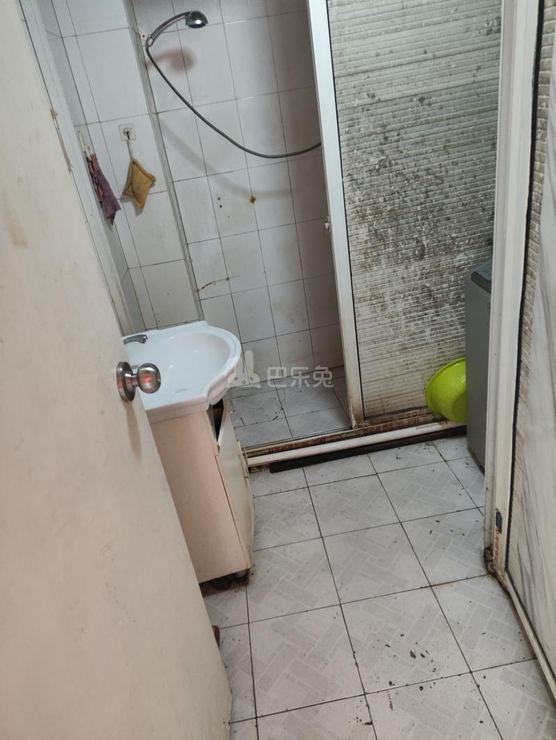 花园城三期1128362卫生间图8