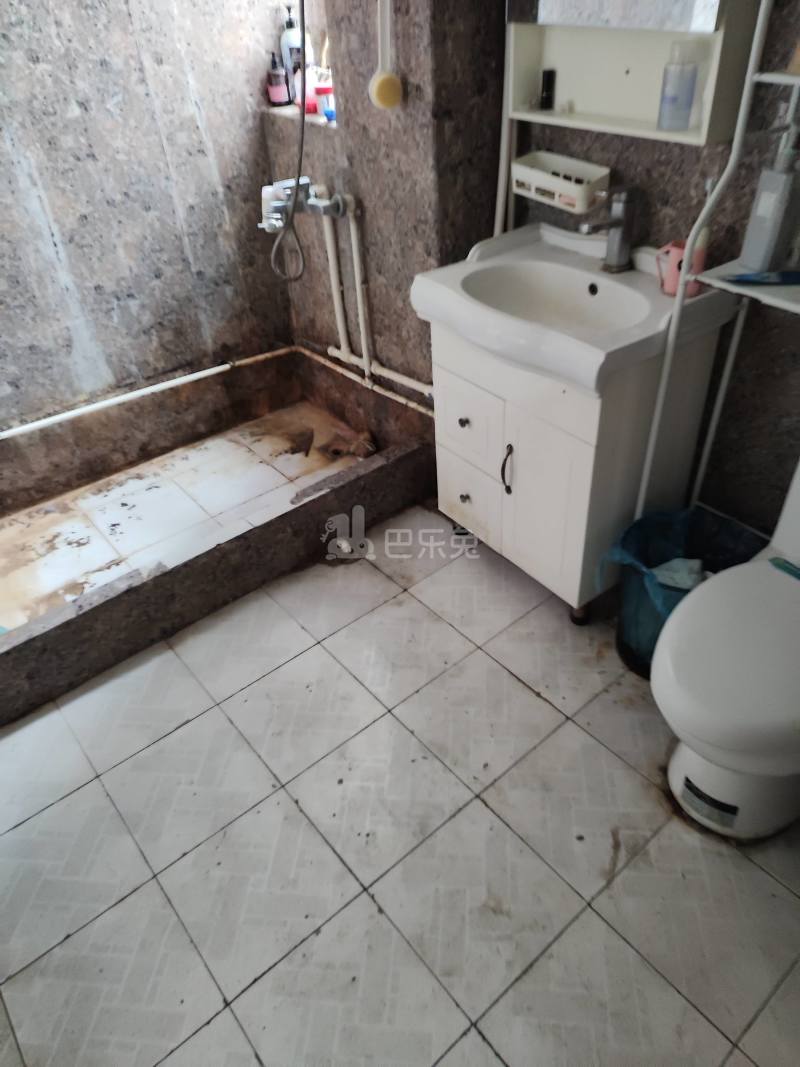 花园城三期1128362卫生间图12