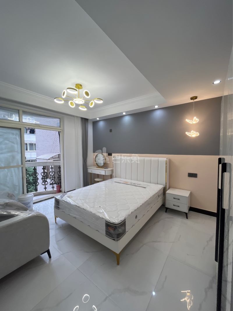 蓝天城市花园11290170卧室图2