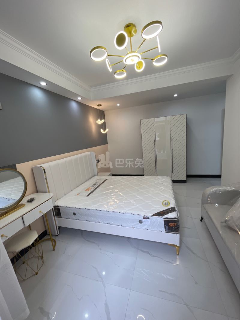 蓝天城市花园11290170卧室图4