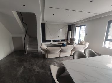 金科博翠碧蓝湾 4室2厅3卫