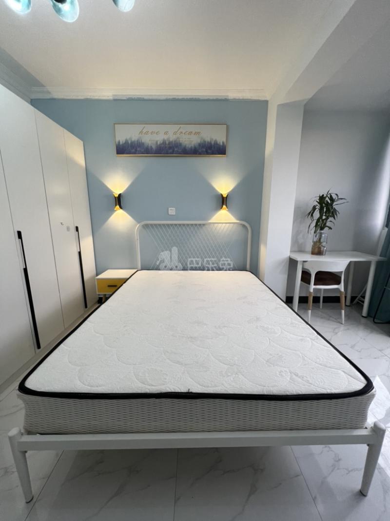 聚龙家园11297793卧室图1