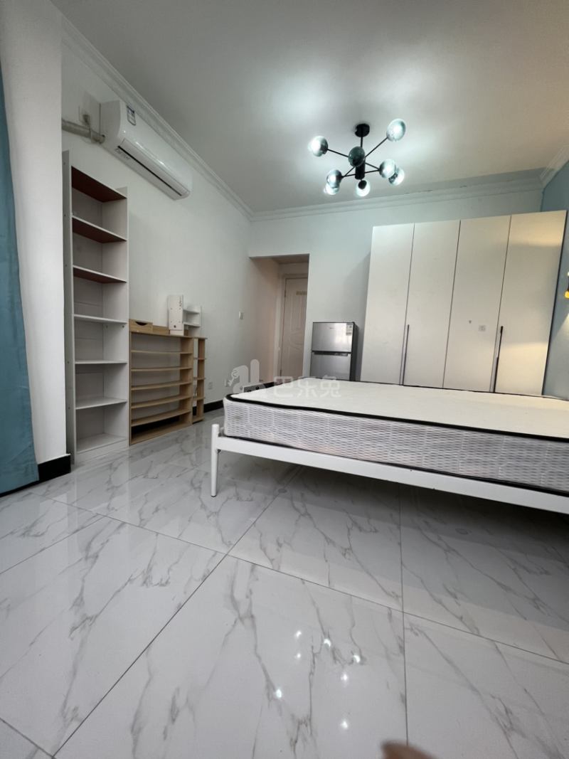 聚龙家园11297793卧室图2