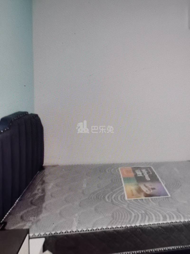 施湾施宏路望三村陈家宅（民房）11298259卧室图2