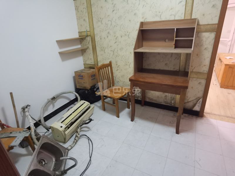 沙申新村11317903客厅图4