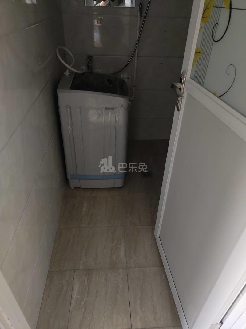 迎春南苑11321747卫生间图5