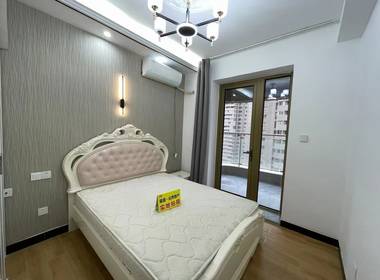 银河丽湾 3室1厅3卫