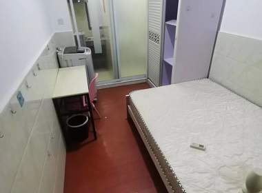 明珠公寓（徐泾店） 1室0厅0卫