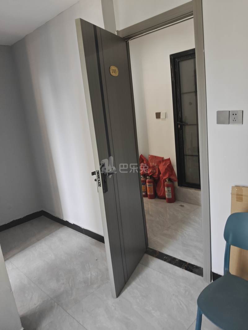 东海水景城领翔阁11345584卧室图1