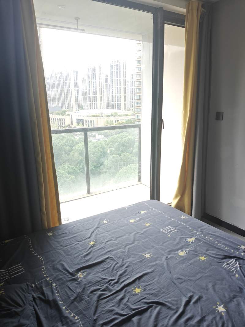 东海水景城领翔阁11345588卧室图1