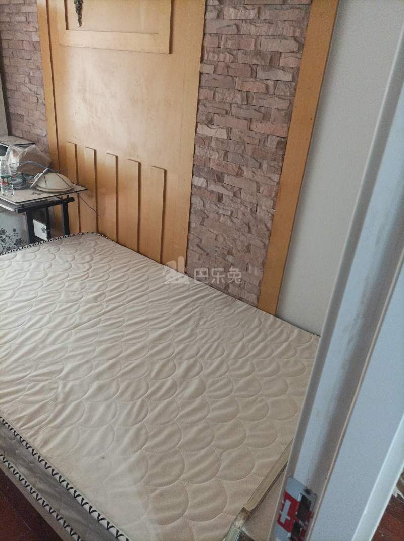 紫兰苑（中华新路939弄）11347119卧室图1