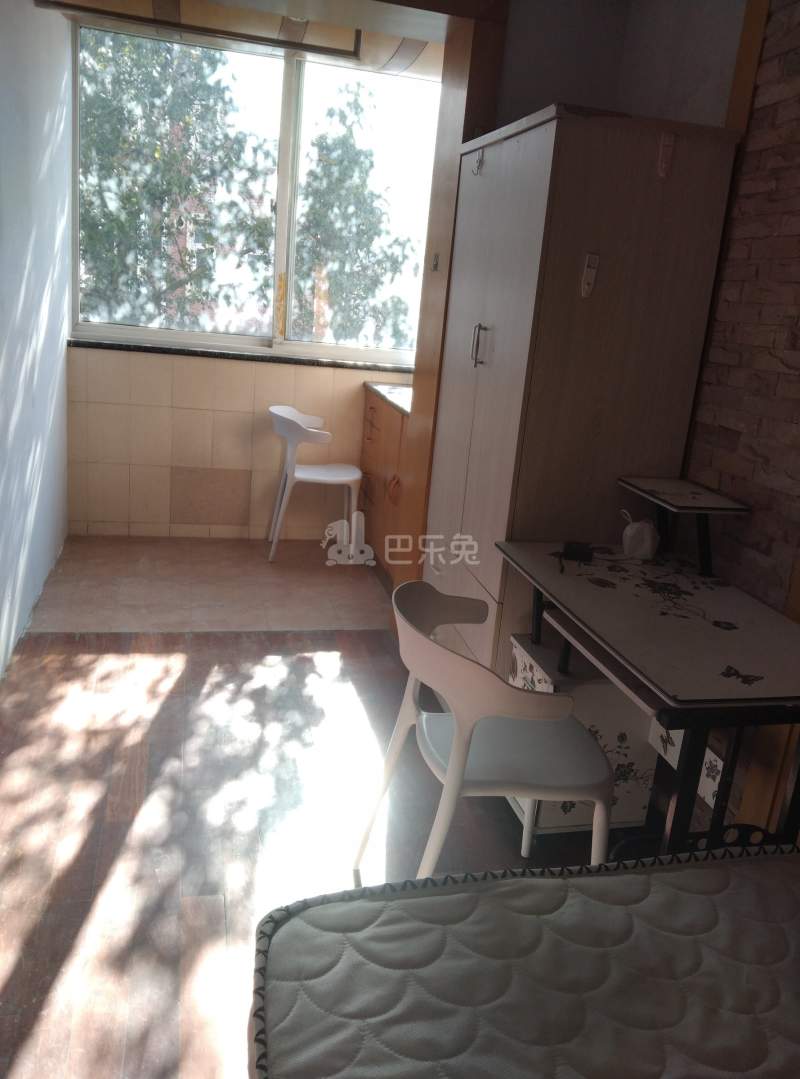 紫兰苑（中华新路939弄）11347119卧室图6