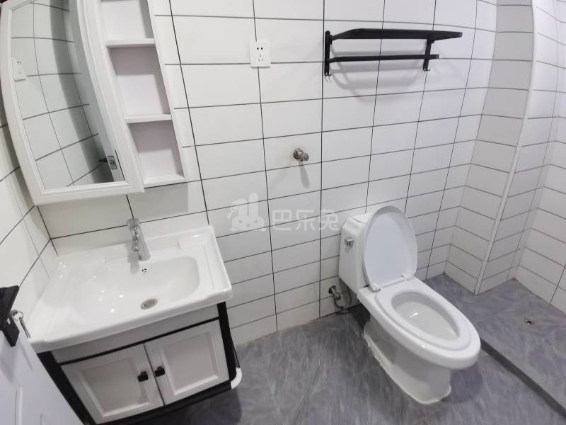 汇金家园11351403卫生间图6