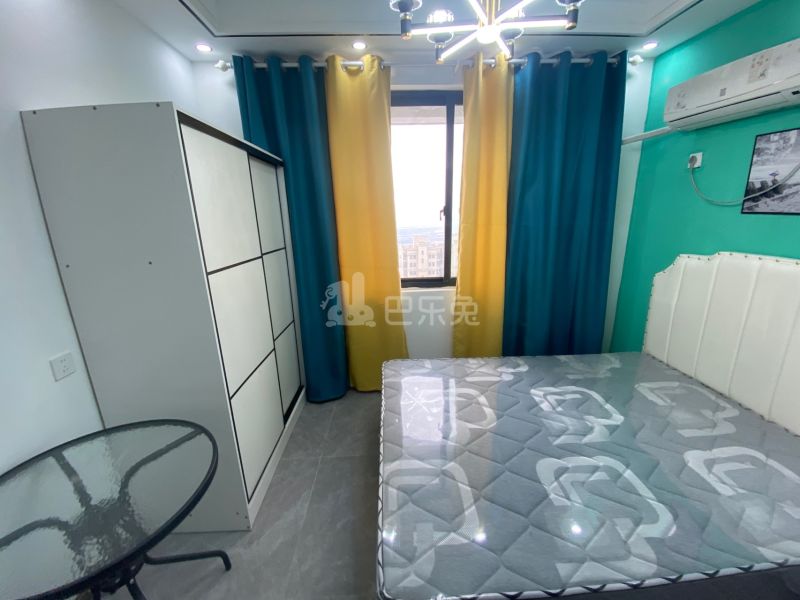 桐鹤名苑二区11351517卧室图3