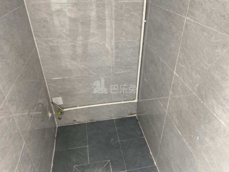 桐鹤名苑二区11351517卫生间图4