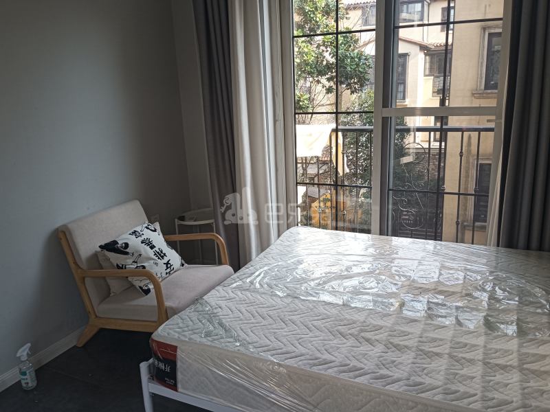 龙湖郦城（蓝湖郡）11361914卧室图3