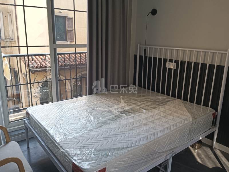 龙湖郦城（蓝湖郡）11361914卧室图0