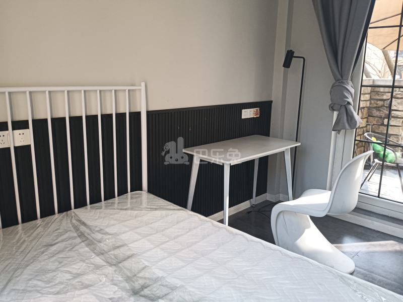 龙湖郦城（蓝湖郡）11361914卧室图2