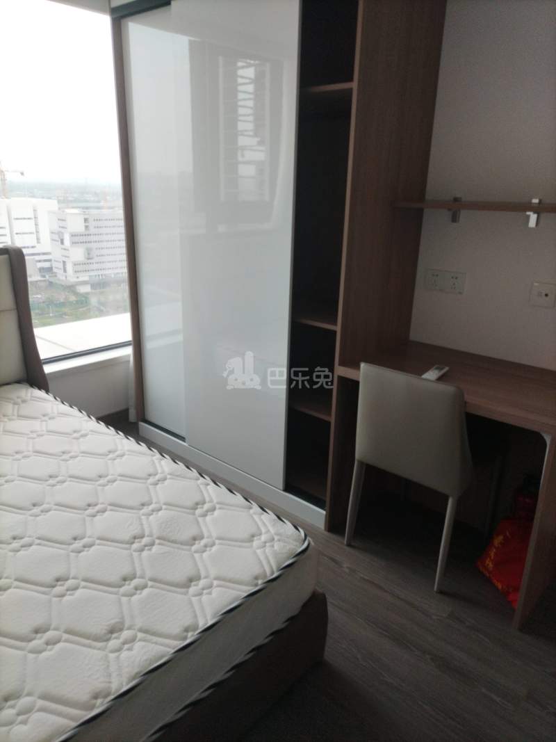 保利融信和光尘樾11377013卧室图2