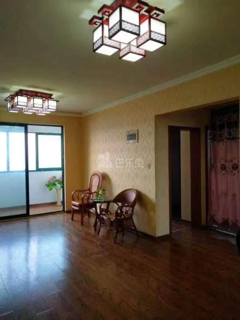 七彩星城11382272卧室图4