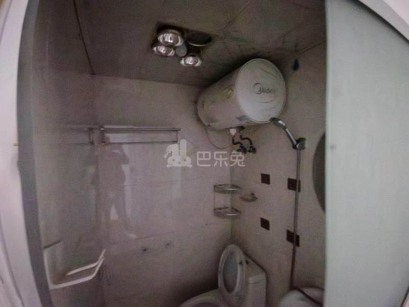 龙潭小区（沪太路1170弄）11386764卫生间图4