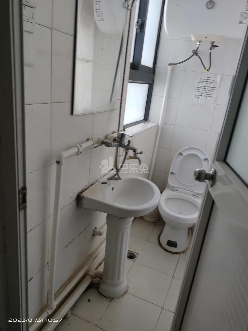 中瑞公寓11412235卫生间图10