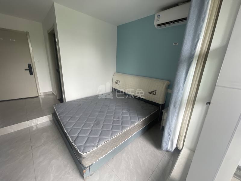 绿地21城国际家园A区11433210卧室图1