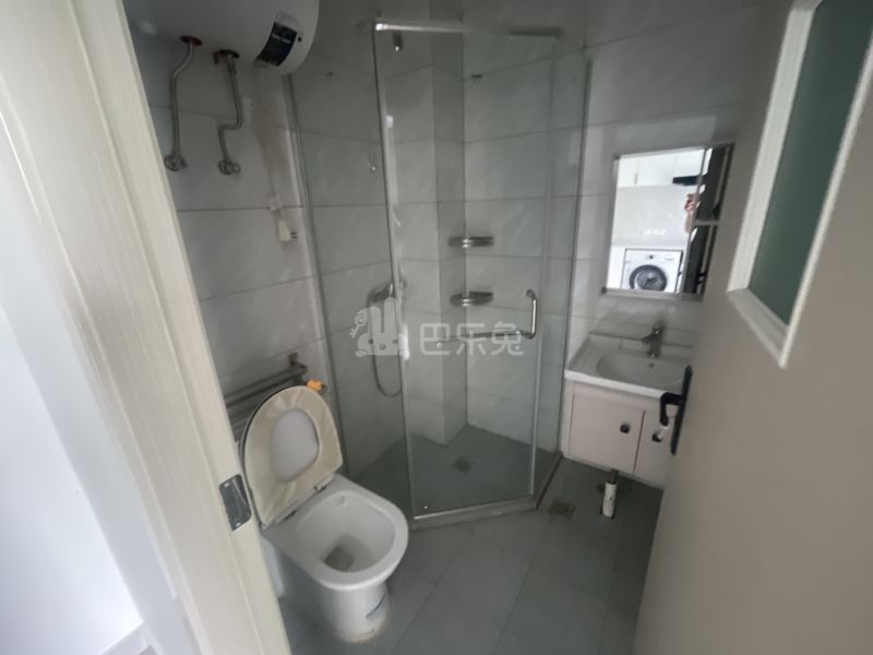 绿地21城国际家园A区11433210卫生间图5