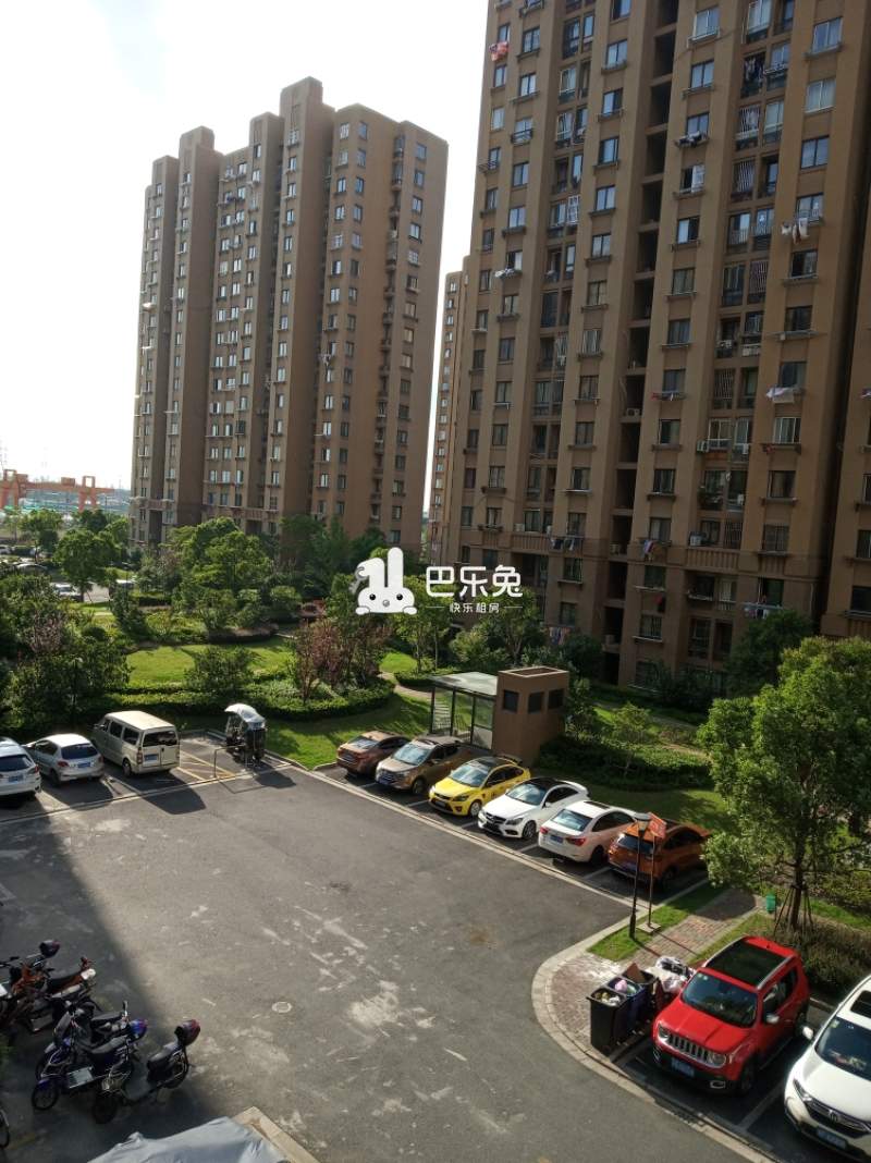 上海宝山_汇枫景苑_1室0厅0卫_合租朝西南_祁华路300弄-上海巴乐兔