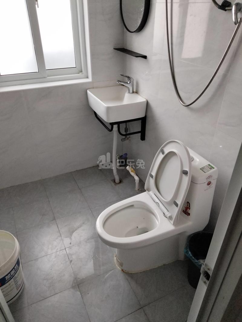 匡巷一村11442398卫生间图9