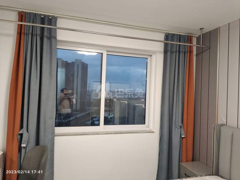 匡巷一村11442398卧室窗户图12