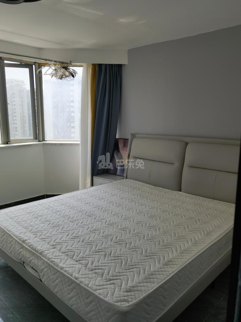 海富花园11453598卧室图0