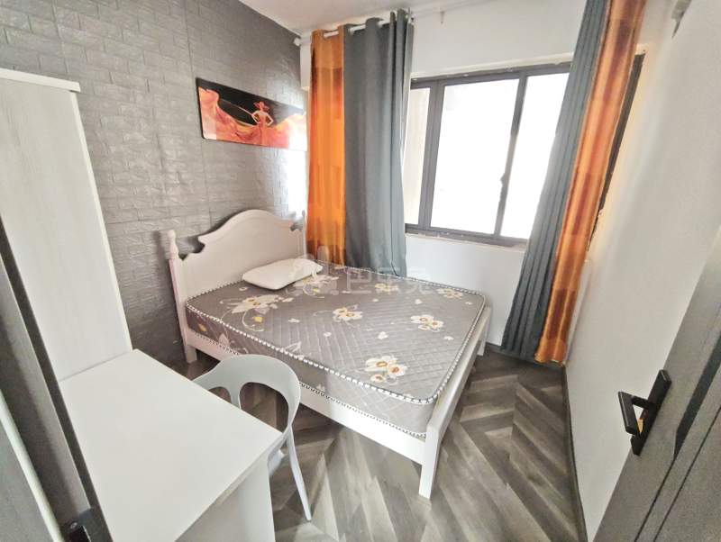 香逸尚城花园11455637卧室图2