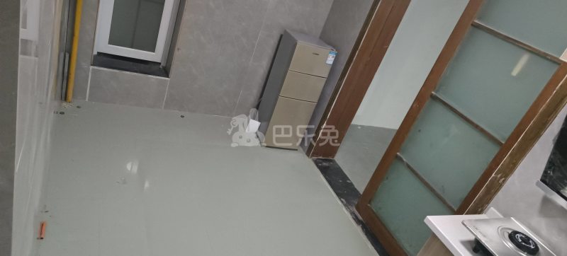 绿都世贸广场11461429客厅图6