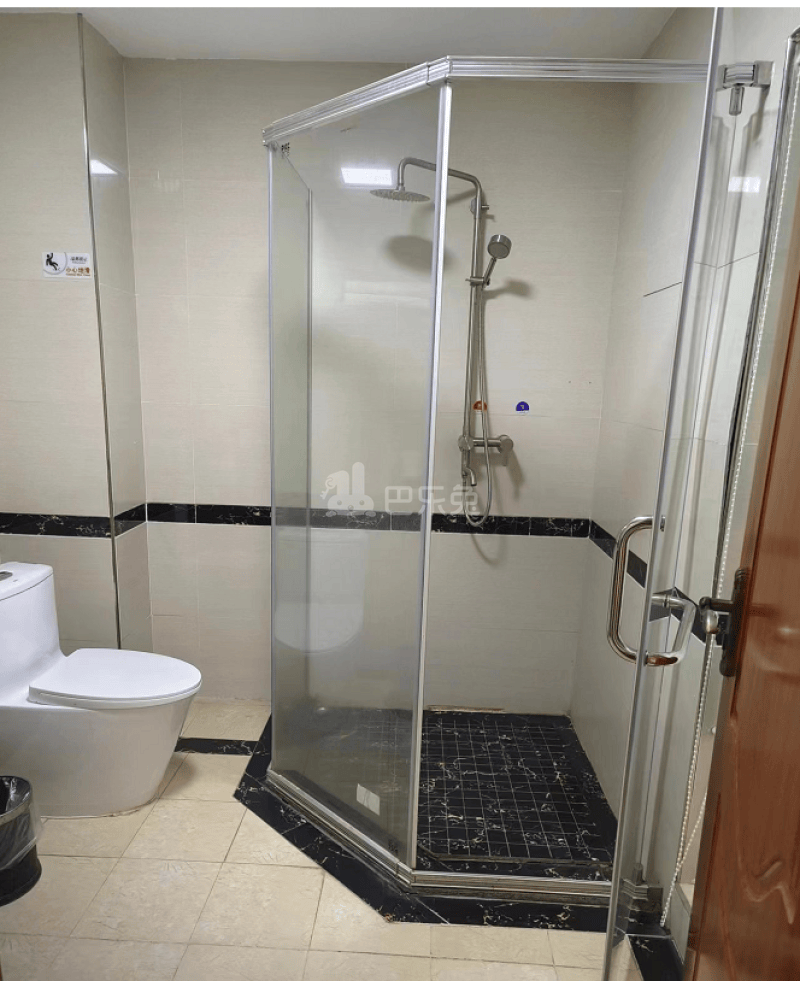 团结南路12号11482390卫生间图0