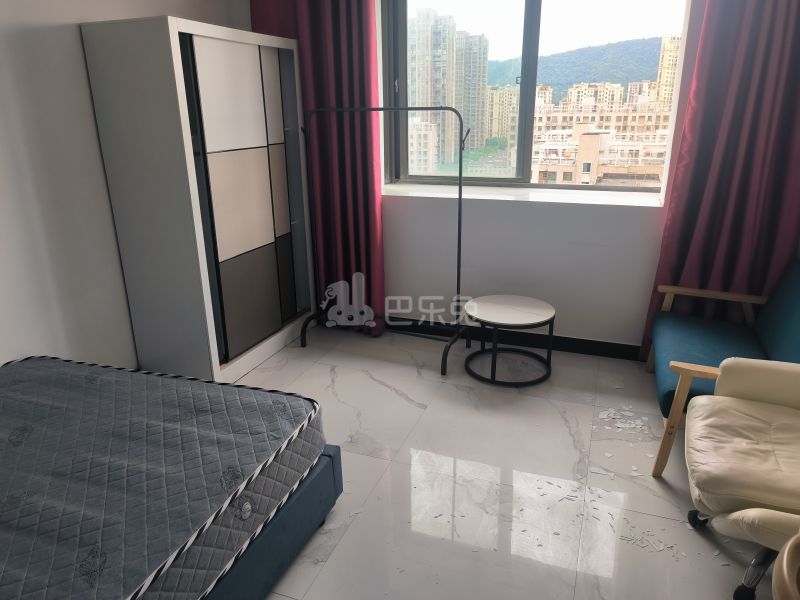 顺达花苑西区11484504卧室图3