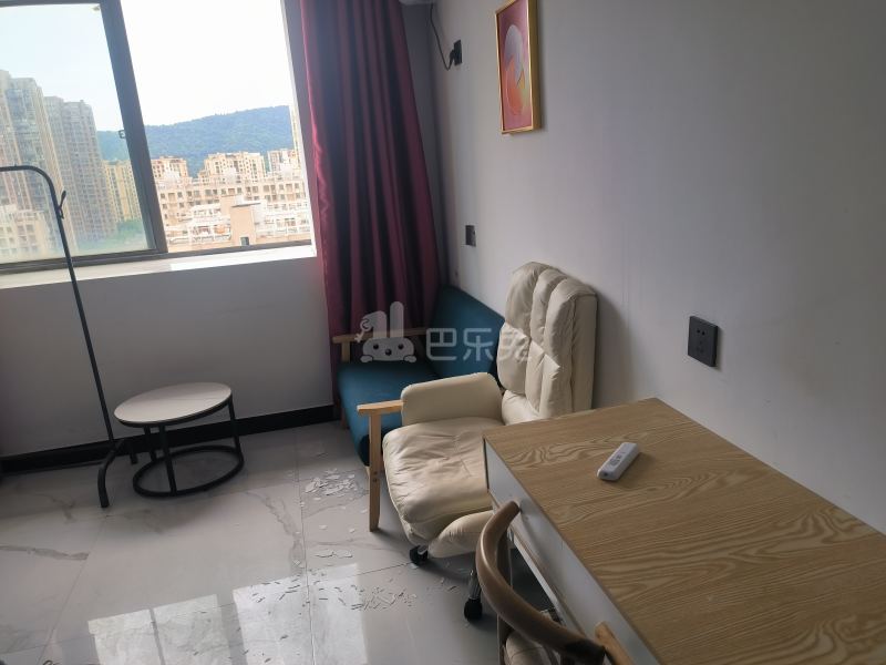 顺达花苑西区11484504客厅图4