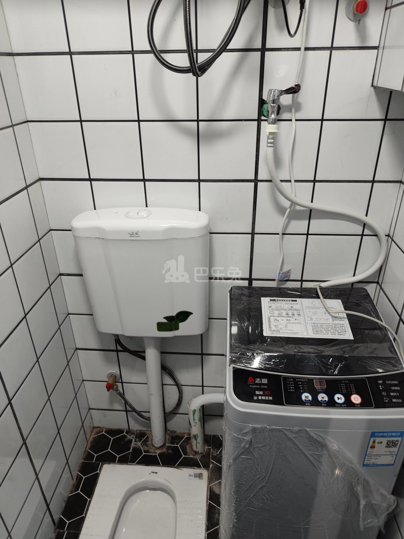 侯潮公寓南区11499769卫生间图5