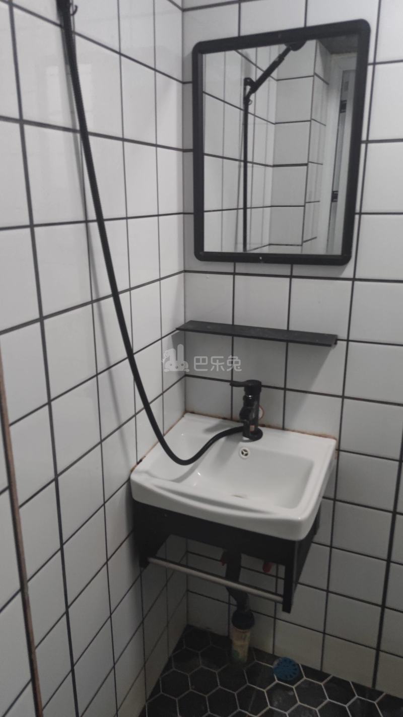 侯潮公寓南区11499769卫生间图0