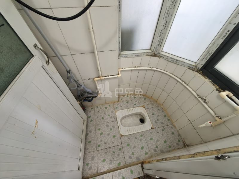 科苑西住宅小区1150131卫生间图7