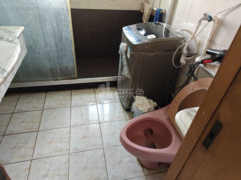 罗阳一村11510716卫生间图13