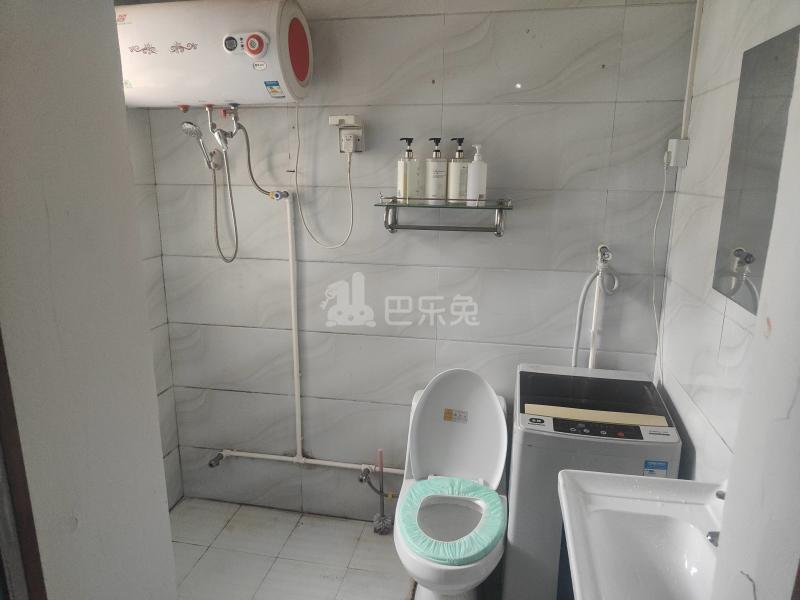 世茂江滨花园峻景湾11535475卫生间图0