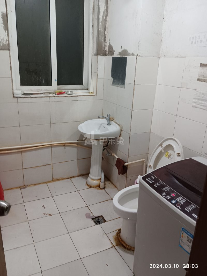 新梅共和城1153953卫生间图5