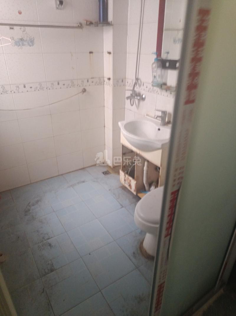 三门路510弄小区11544232卫生间图10